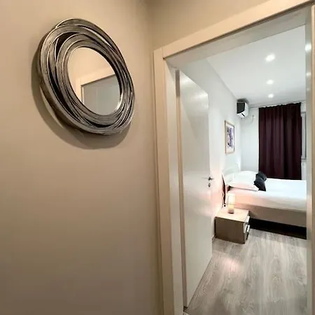 Destiny - Cozy At Myslym Shyri Apartment